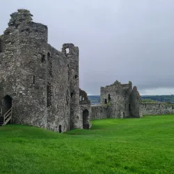 Llansteffan Castle - Carmarthen