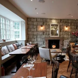 The Red Lion Pub - Chalfont St Peter