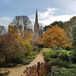 Bishop's Palace Gardens - Chichester