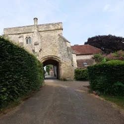 Bishop's Palace Gardens - Chichester
