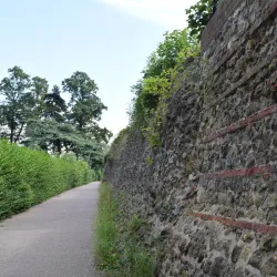 Colchester Roman Wall - Colchester