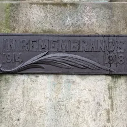 Dalry War Memorial - Dalry