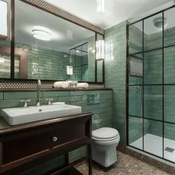 The Green Hotel - Dollar