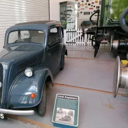 Doncaster Museum and Art Gallery - Doncaster