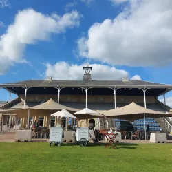 Doncaster Racecourse - Doncaster