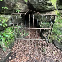 King Malcolm Canmore Memorial - Dunfermline