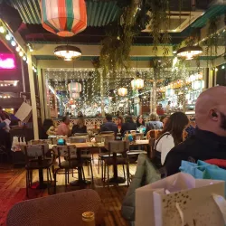 Ealing Broadway Shopping Centre - Ealing