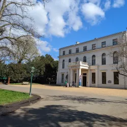 Gunnersbury Park - Ealing