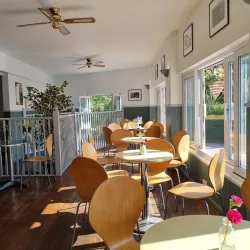 Holywell Tea Gardens - Eastbourne