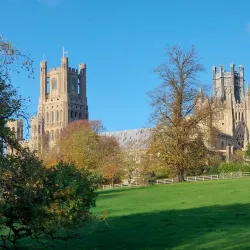 Ely Cathedral Gardens - Ely