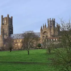 Ely Cathedral Gardens - Ely