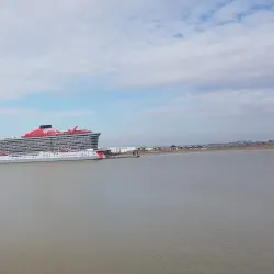 Gravesend Town Pier - Gravesend