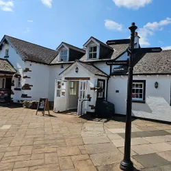 Gretna Green Visitor Centre - Gretna