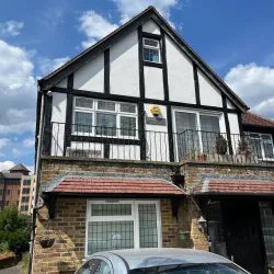 Harrow on the Hill Village - Harrow