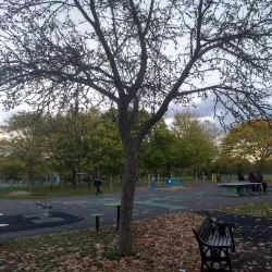 Inwood Park - Hounslow