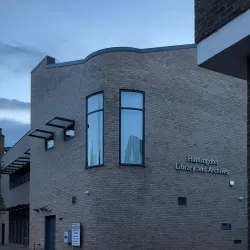 Huntingdon Library and Art Gallery - Huntingdon