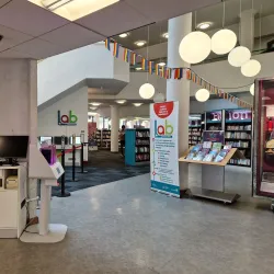 Ilford Central Library - Ilford