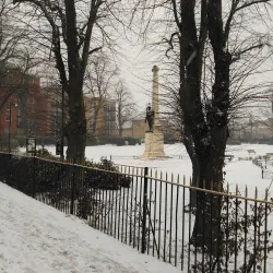 Ilford War Memorial Gardens - Ilford