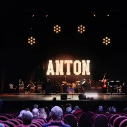 The Ipswich Regent Theatre - Ipswich