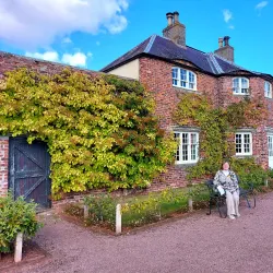 Gordon Castle Gardens - Macduff