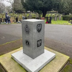 Mansfield Road Cemetery and Arboretum - Newark-on-Trent