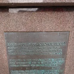 George Eliot Statue - Nuneaton