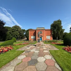 Nuneaton Museum & Art Gallery - Nuneaton