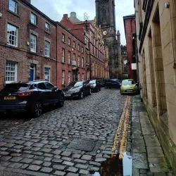 Oldham Parish Church (St. Mary with St. Peter) - Oldham