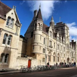 University of Oxford - Oxford