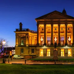 Paisley Town Hall - Paisley