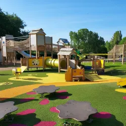 Sacrewell Farm and Country Centre - Peterborough