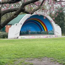 Queen's Park - Rochdale