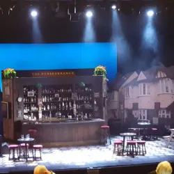 Queen's Theatre - Romford