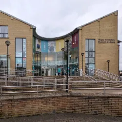Rugby Art Gallery and Museum - Rugby
