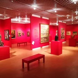 The Potteries Museum & Art Gallery - Stoke-on-Trent
