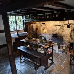 Anne Hathaway's Cottage & Gardens - Stratford upon Avon