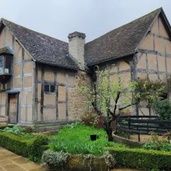 Shakespeare's Birthplace - Stratford upon Avon