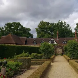 Loseley Park - Sutton Green