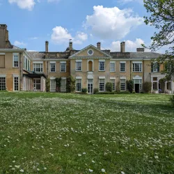 The Surrey Hills Area of Outstanding Natural Beauty - Sutton Green