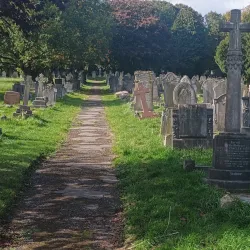 Tottenham Cemetery - Tottenham