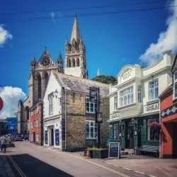 Truro Cathedral Close - Truro