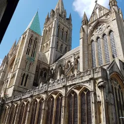 Truro Cathedral Close - Truro