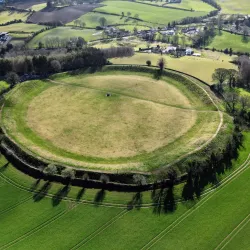 Giant's Ring - Tyrone