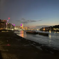 Riverside Walks along the Thames - Wandsworth