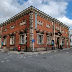 Warrington Museum & Art Gallery - Warrington