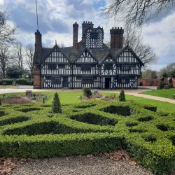 Oak House Museum - West Bromwich