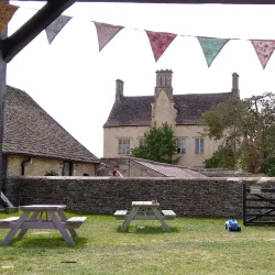 Cogges Manor Farm - Witney