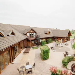 Witney Lakes Resort - Witney