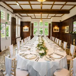 Cantley House Gardens - Wokingham