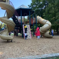 Baker's Creek Park - Hamilton